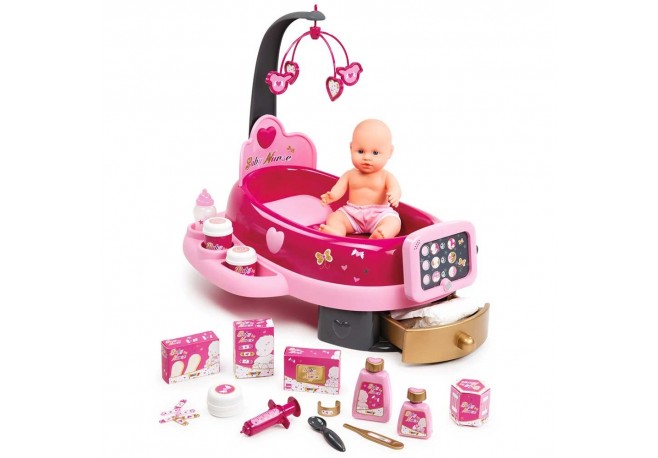Set cadita si accesorii pentru papusi Smoby