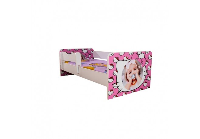 Patut Hello Kitty-saltea cadou