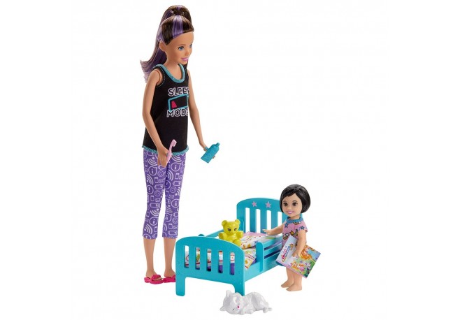 Set Barbie by Mattel Family Skipper Mergem la nani