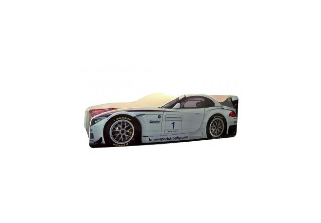 Pat masina BMW