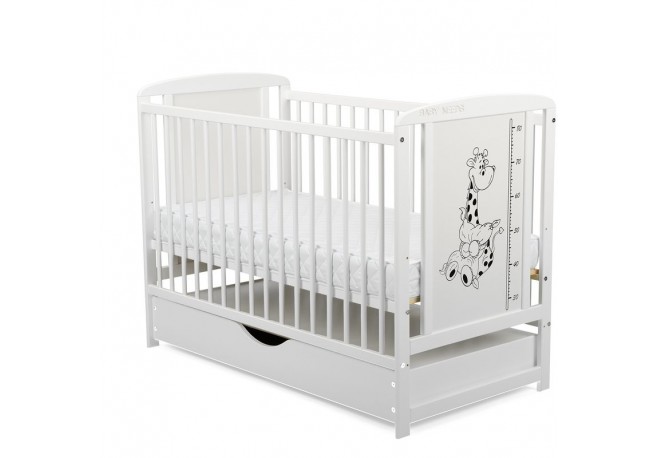 BabyNeeds - Patut din lemn Timmi Girafa 120x60 cm Cu sertar cu capac Din lemn de pin si mdf Stabil si rezistent Inaltime saltea 