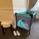 Petite&Mars - Patut pliant cu un nivel Cu intrare laterala cu fermoar 2 roti 120x60 cm Conform cu standardele europene de securi