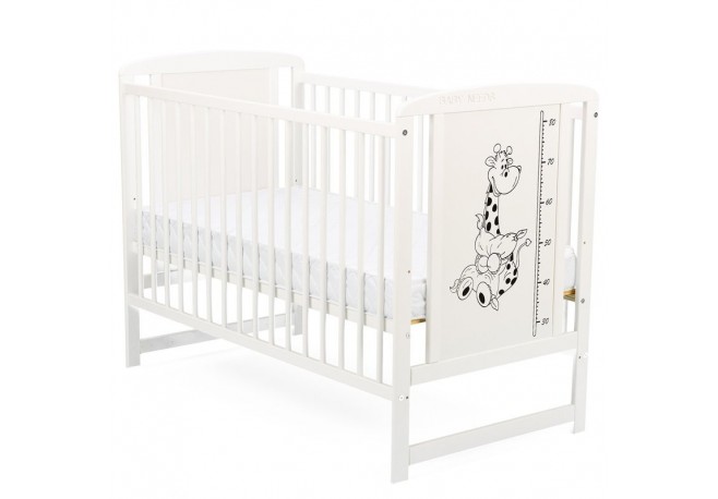 BabyNeeds - Patut din lemn Timmi Girafa 120x60 cm Din lemn de pin si mdf Stabil si rezistent Inaltime saltea reglabila pe 3 nive