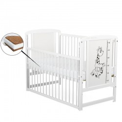 BabyNeeds - Patut din lemn Timmi Girafa 120x60 cm Cu laterala culisanta Din lemn de pin si mdf Stabil si rezistent Inaltime salt
