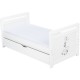 Babyneeds- Patut din lemn Nadia II Girafa transformabil pt bebe si junior 120x60 cm Cu sertar cu capac Din lemn de pin si mdf St