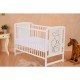 Qmini - Patut din lemn Timmi Heart 120x60 cm Din lemn de pin si mdf Stabil si rezistent Inaltime saltea reglabila pe 3 nivele La