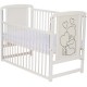 Qmini - Patut din lemn Timmi Heart 120x60 cm Cu laterala culisanta Din lemn de pin si mdf Stabil si rezistent Inaltime saltea re