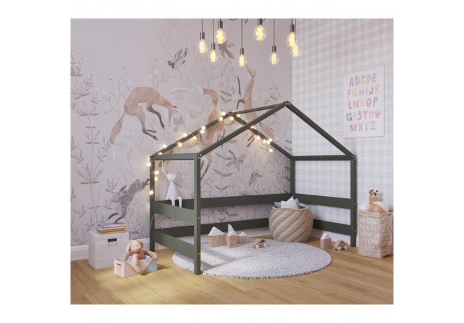 Casuta de joaca din lemn certificat FSC In stil scandinav YappyHytte House YappyKids 169x89x135 cm Verde