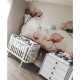Patut cu laterala culisanta si inclinare unghiulara YappyEtude din lemn de fag YappyKids 120x60 cm Gri