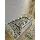 Pachet Patut junior cu sertar compartimentat YappyLux din lemn si Comoda de infasat YappyMini din lemn Gri