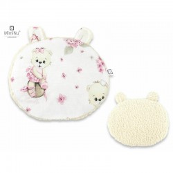 MimiNu - Perna ergonomica Ursulet Cu doua fete si cu doua urechi Dimensiune 33x27 cm Din tesatura imitatie de lana si bumbac Mat