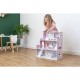 Casuta de papusi din lemn Dimensiune mare 70 x 24 x 70 cm Construita pe 3 niveluri cu 3 camere Accesorizata cu mobilier Free2Pla