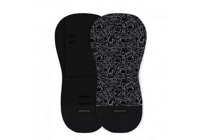 Petite&Mars - Salteluta pentru carucior din spuma cu memorie 86 x 42 cm Reversibila Universala Din bumbac Design pisici Negru
