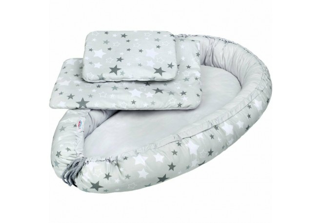 Set 3 piese Baby Nest Cu paturica si pernuta New Baby White/Grey stars