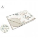 MimiNu - Paturica moale cu doua fete Dimensiune 75x100 cm Din bumbac certificat Oeko Tex Standard 100 Design Zoo On Bikes Nugat