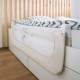 Bariera de protectie pentru pat bebe Rabatabila Instalare usoara Dimensiune 135 x 57 cm FreeON Sweet Dreams Light Beige