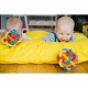 Minge cu activitati pentru bebelusi Cu zornaitoare Dimensiune mare Bendy Ball Playgro