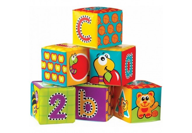 Set 6 cuburi noi pentru baie Cu litere si cifre Dimesiune 7.5 cm fiecare cub Splash and Learn Soft blocks for bath Playgro