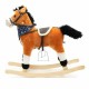 Calut balansoar din plus Cu efecte de miscare a gurii si a cozii Cu melodie de cowboy si efect de galop  Baby Mix Maro Deschis