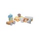 Joueco - Trenulet din lemn certificat FSC Cu locomotiva si doua vagoane Include 4 figurine in forma de maimuta tigru elefant si 