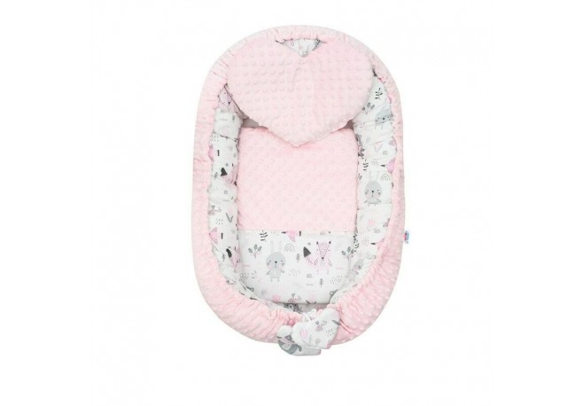 Set 3 piese Luxury Baby Nest cu doua fete Cu paturica si pernuta in forma de inima New Baby Minky Bears Pink