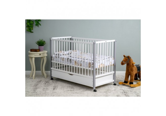 Patut din lemn bebe 120x60 cm Cu sertar cu capac Din lemn de pin si mdf Stabil si rezistent Inaltime saltea reglabila pe 3 nivel