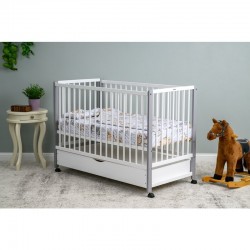 Patut din lemn bebe 120x60 cm Cu sertar cu capac Din lemn de pin si mdf Stabil si rezistent Inaltime saltea reglabila pe 3 nivel