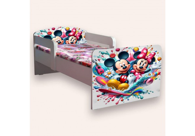 Pat tineret minnie si mickey
